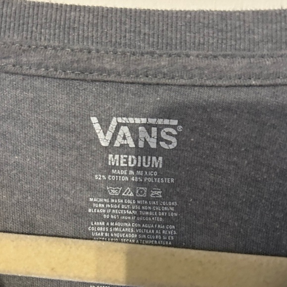 Men’s long sleeve Vans t shirt. Size M - Picture 3 of 3